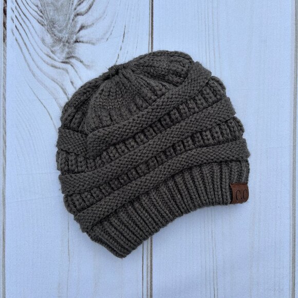 CC Chunky Cable Knit Cap Hat - Taupe/ Gray - Hole for Ponytail or Bun - Picture 1 of 6